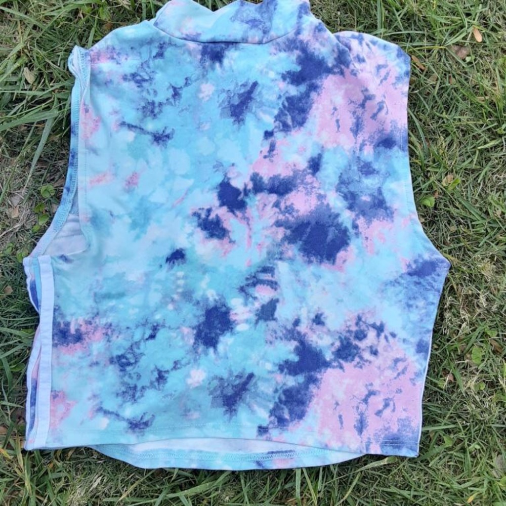 Peachy girl crop top, I have matching shorts
